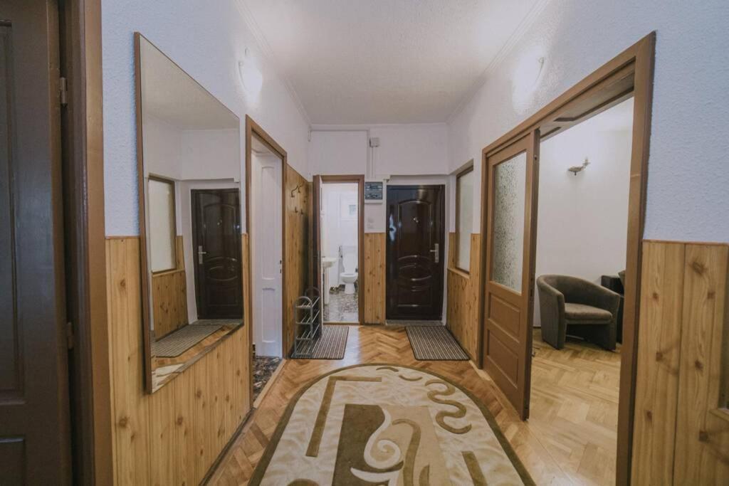 Predoi'S Place Apartment Sinaia Bagian luar foto